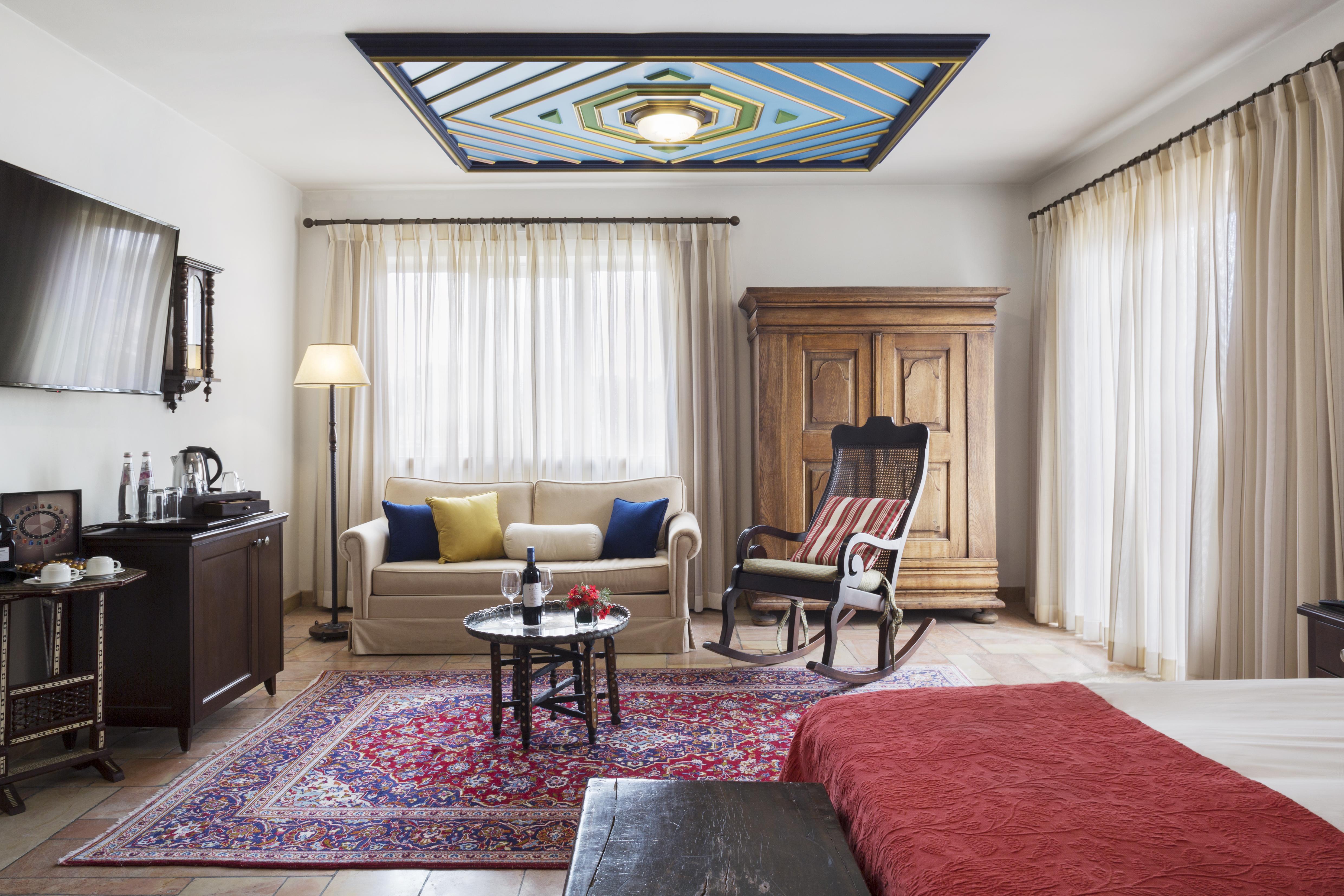The American Colony Hotel - Small Luxury Hotels Of The World Yerusalem Bagian luar foto A room at the hotel