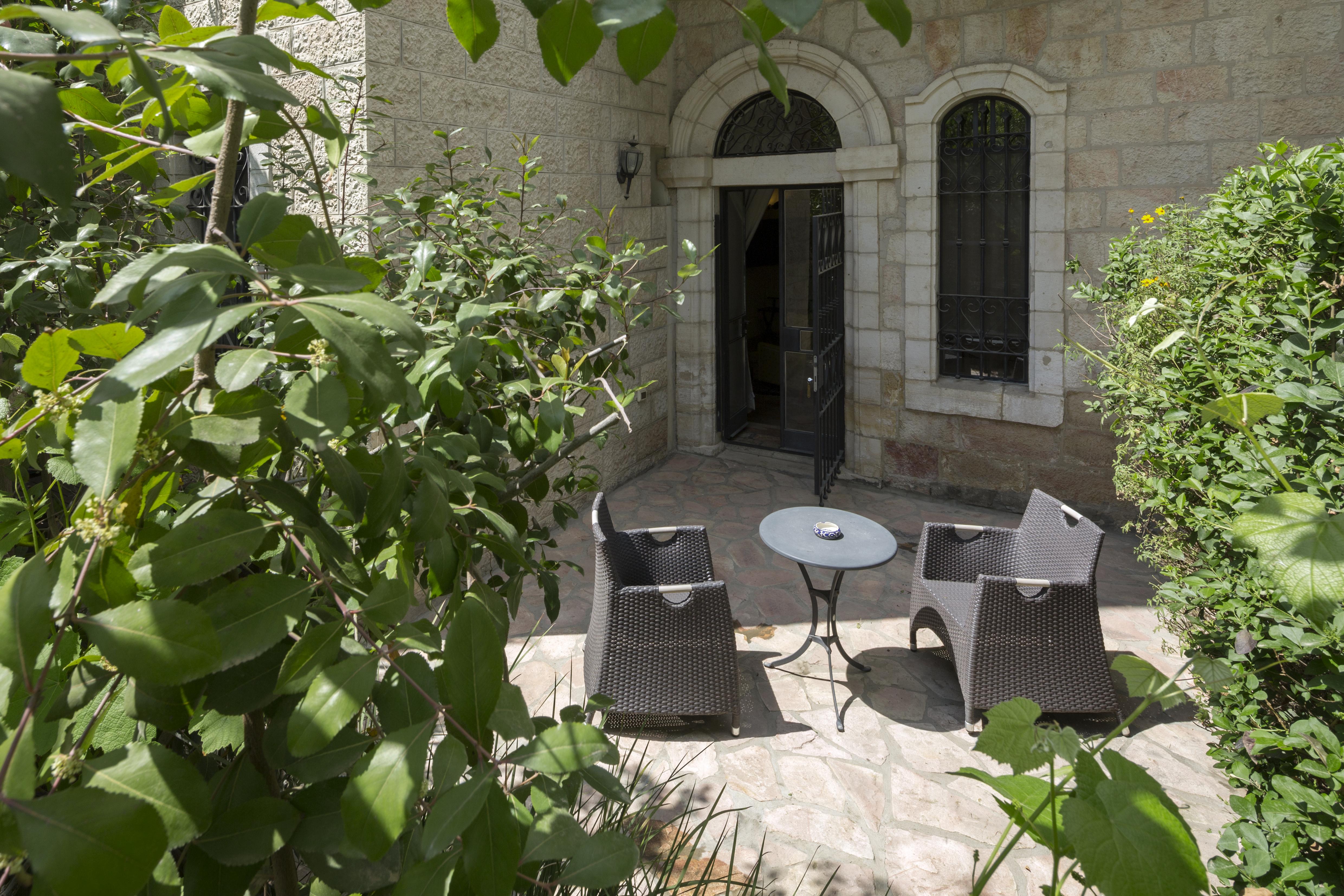 The American Colony Hotel - Small Luxury Hotels Of The World Yerusalem Bagian luar foto The courtyard of the house