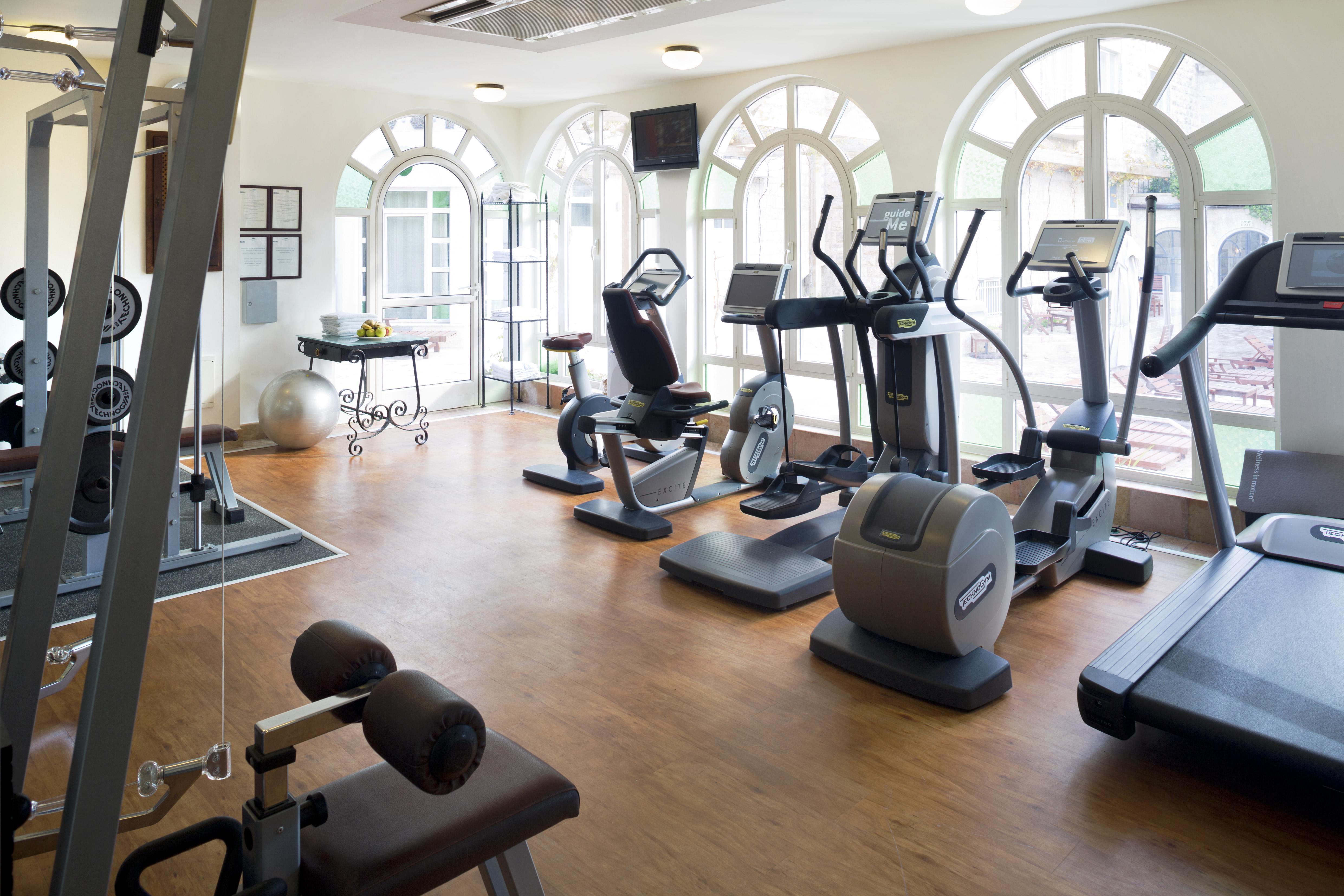 The American Colony Hotel - Small Luxury Hotels Of The World Yerusalem Bagian luar foto A gym at a hotel