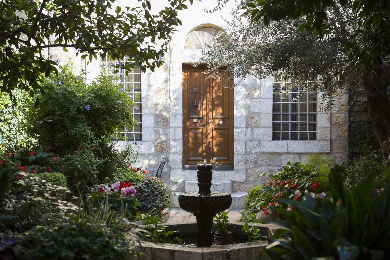 The American Colony Hotel - Small Luxury Hotels Of The World Yerusalem Bagian luar foto The garden of the house